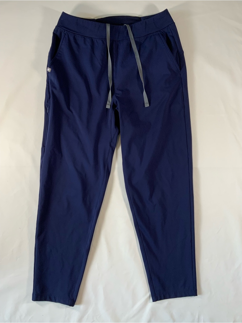 Figs Women's Navy Ankle-Length Performance pants